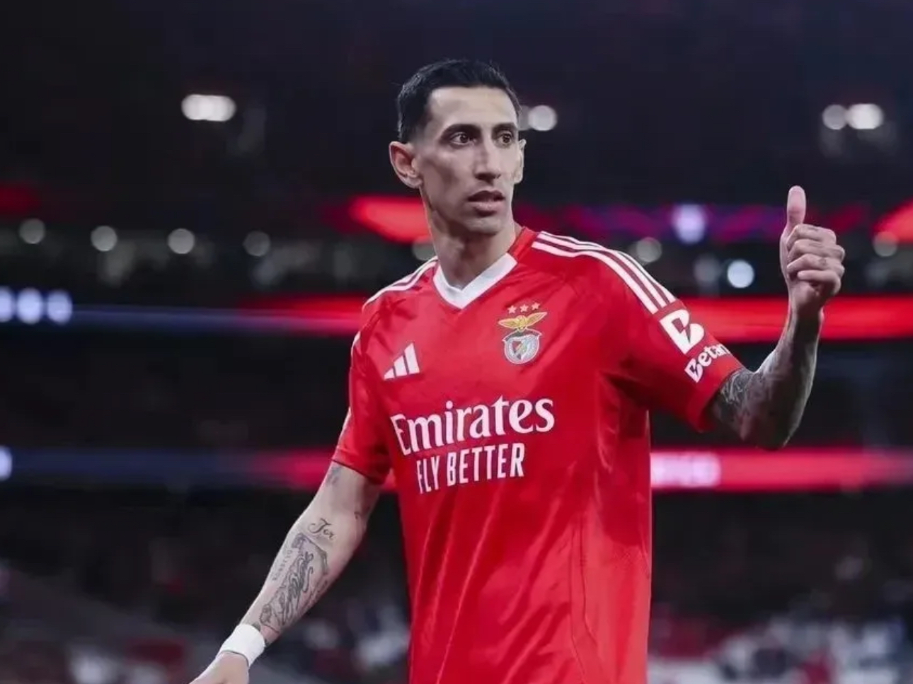 英雄联盟S15季赛事-包含本菲卡迎CBA季后赛关键赛，国际比赛日造点机会，震撼外界，年轻球员得到机会的词条